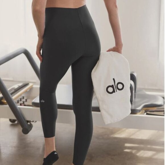 Airlift Strength Extreme High-Waist 7/8 Legging *NWT - Picture 2 of 6